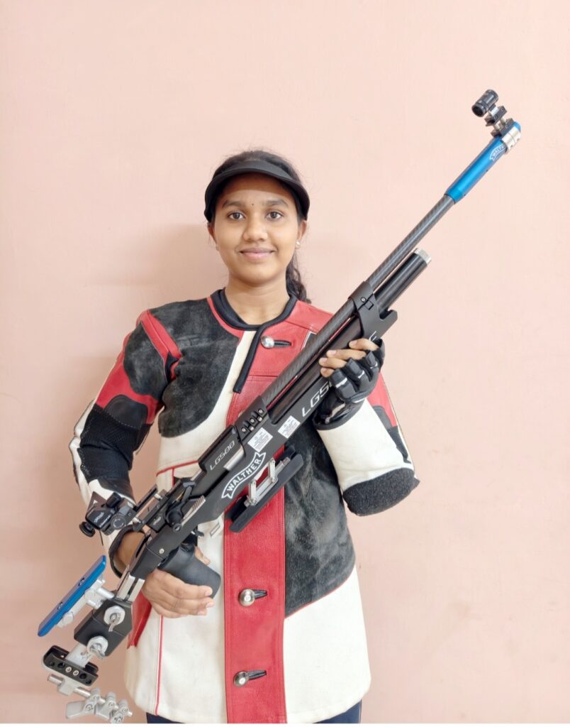 தேசிய சாம்பியன்ஷிப்பிற்கு தகுதி பெற்ற சாரதா இண்டர்நேஷனல் பள்ளி மாணவி அனுநிதா!